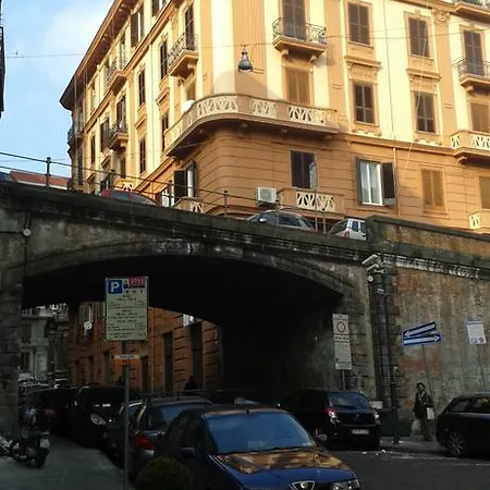 Al Ponte فندق مبيت وإفطار نابولي
